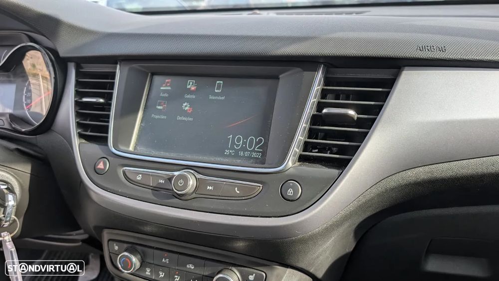 Opel Crossland X - 9