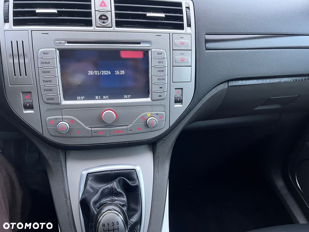 Ford Kuga 2.0 TDCi 4x4 Individual - 24