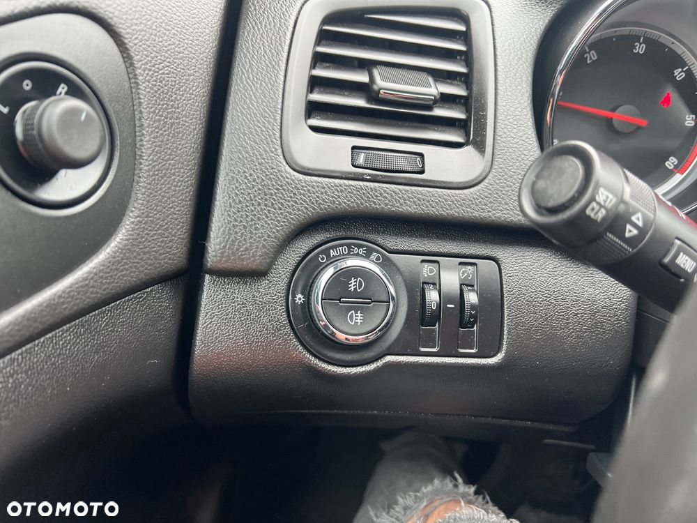 Opel Insignia 2.0 CDTI EcoFLEX Start/Stop Active - 34