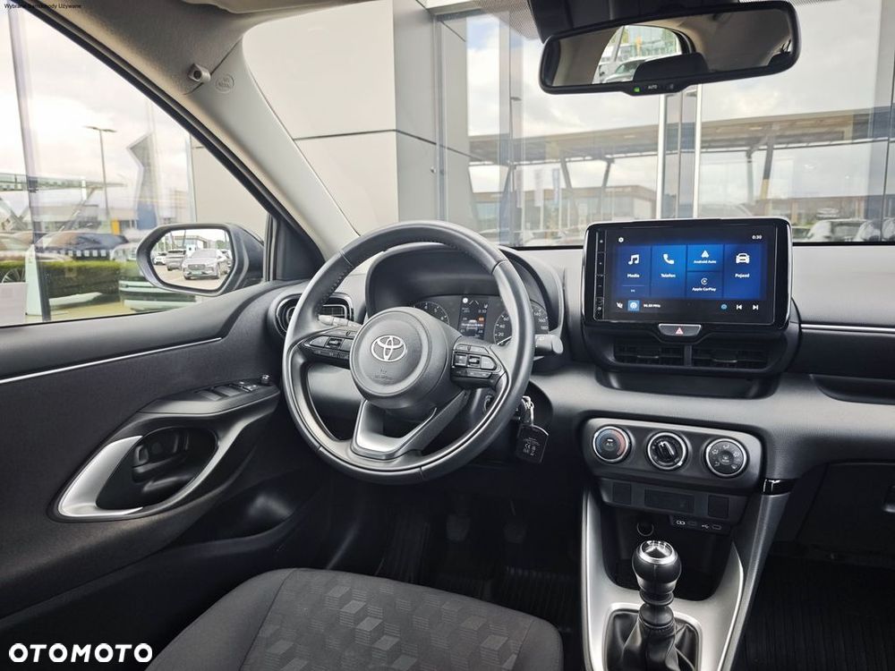 Toyota Yaris 1.5 Comfort - 15