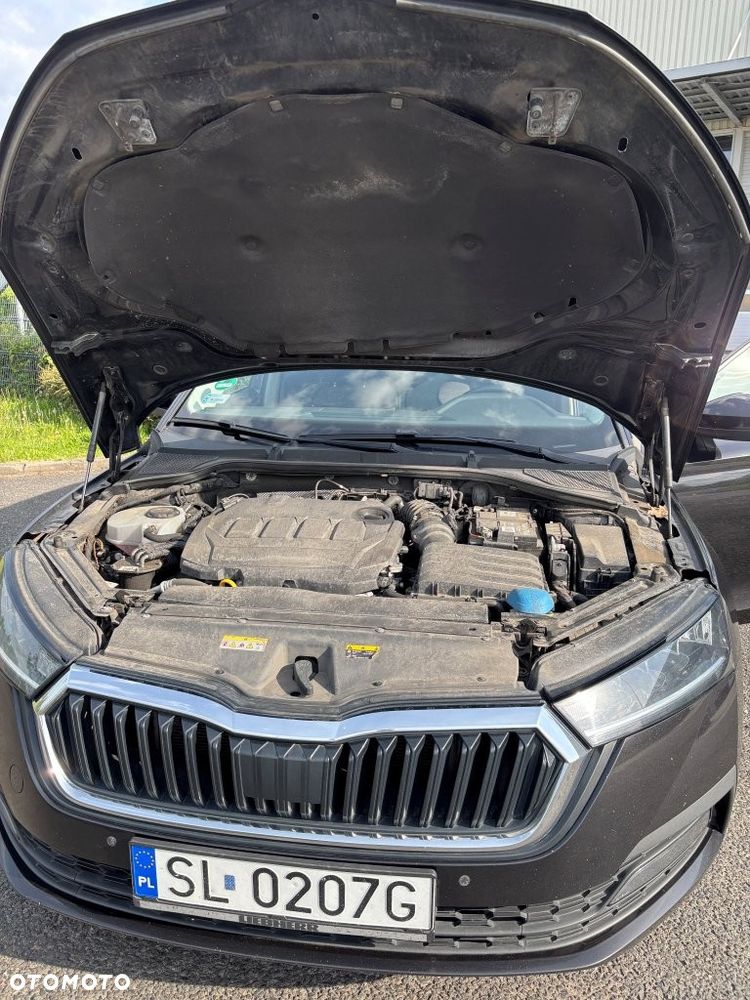 Skoda Octavia 2.0 TDI Ambition DSG - 6