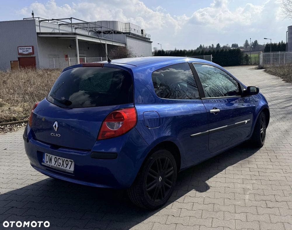 Renault Clio - 5