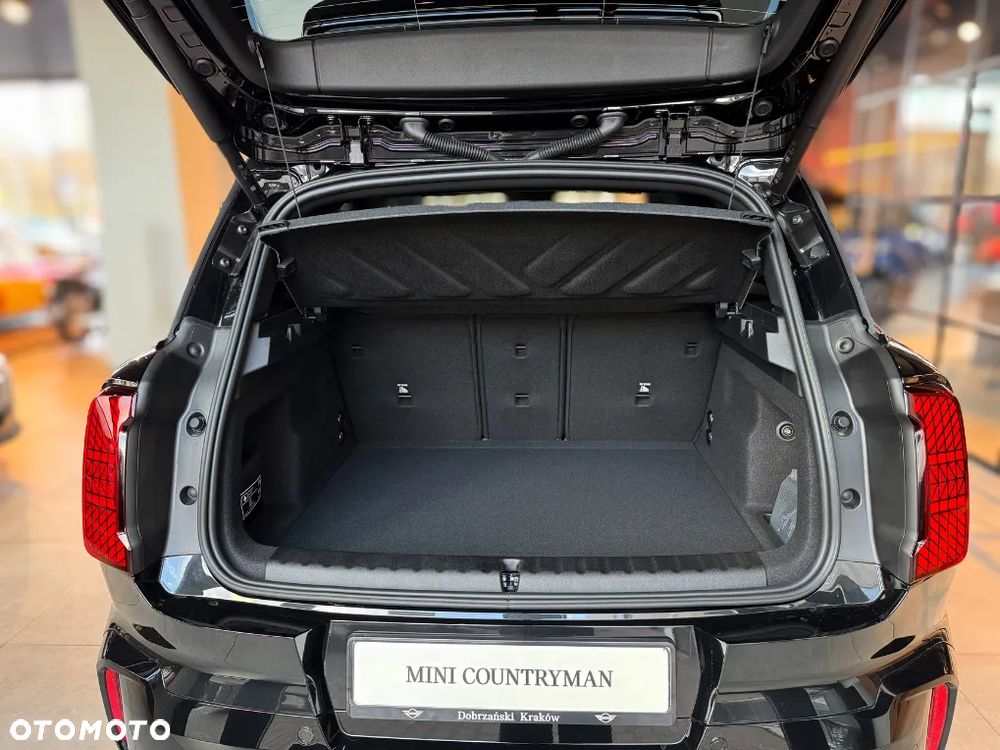 MINI John Cooper Works - 33