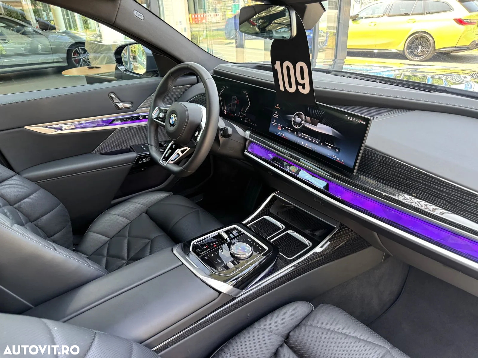 BMW Seria 7 740d xDrive MHEV - 12