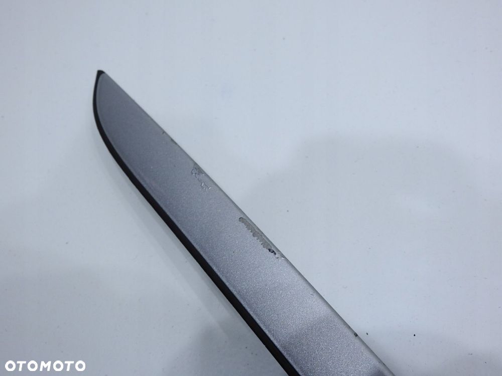 LISTWA SZYBY CZOŁOWEJ PRAWA 354/7 BMW E90 E91 - 3