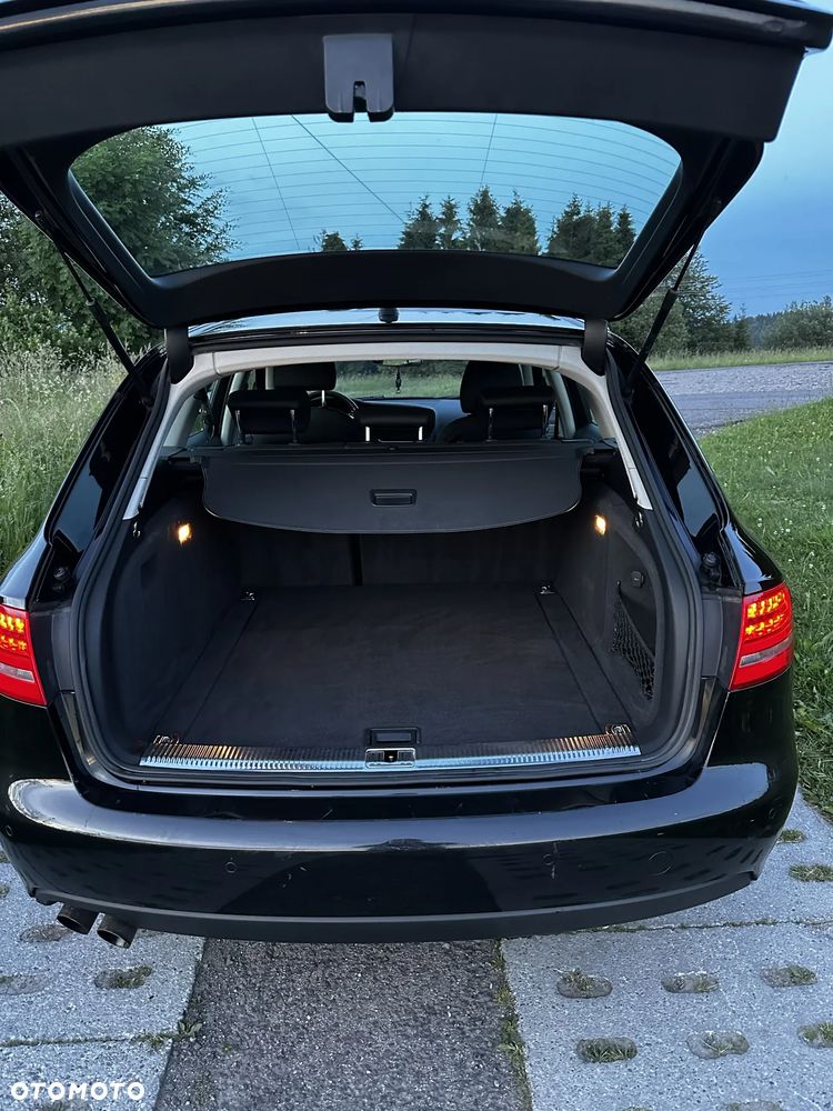 Audi A4 Avant - 9