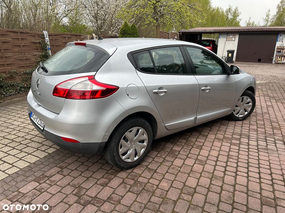 Renault Megane - 5