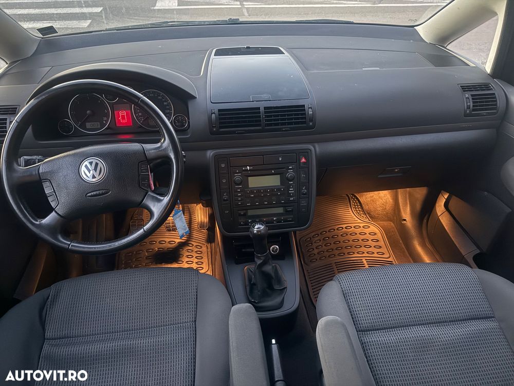 Volkswagen Sharan 2.0 TDI DPF Exclusive Edition - 5