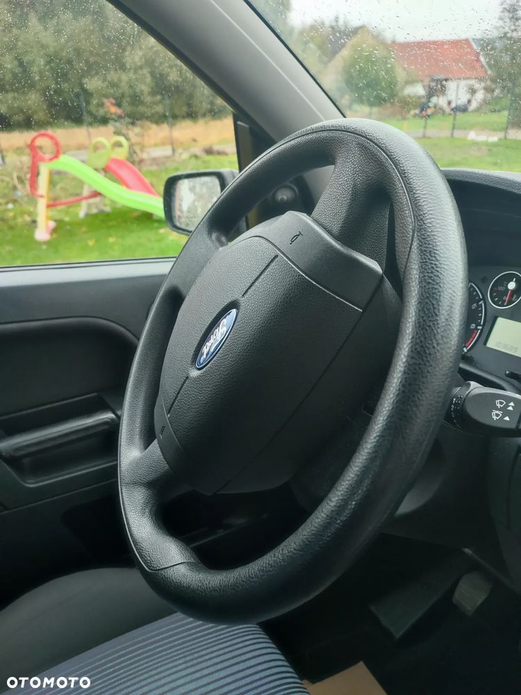 Ford Fusion 1.25 Ambiente - 13