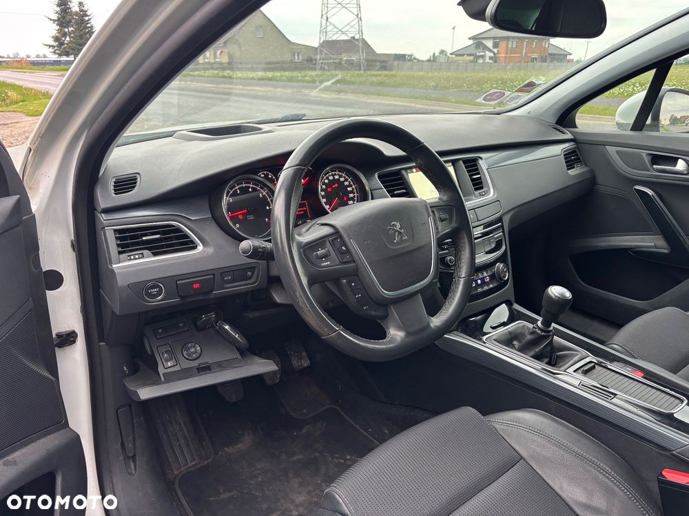 Peugeot 508 1.6 e-THP Allure S&S - 12