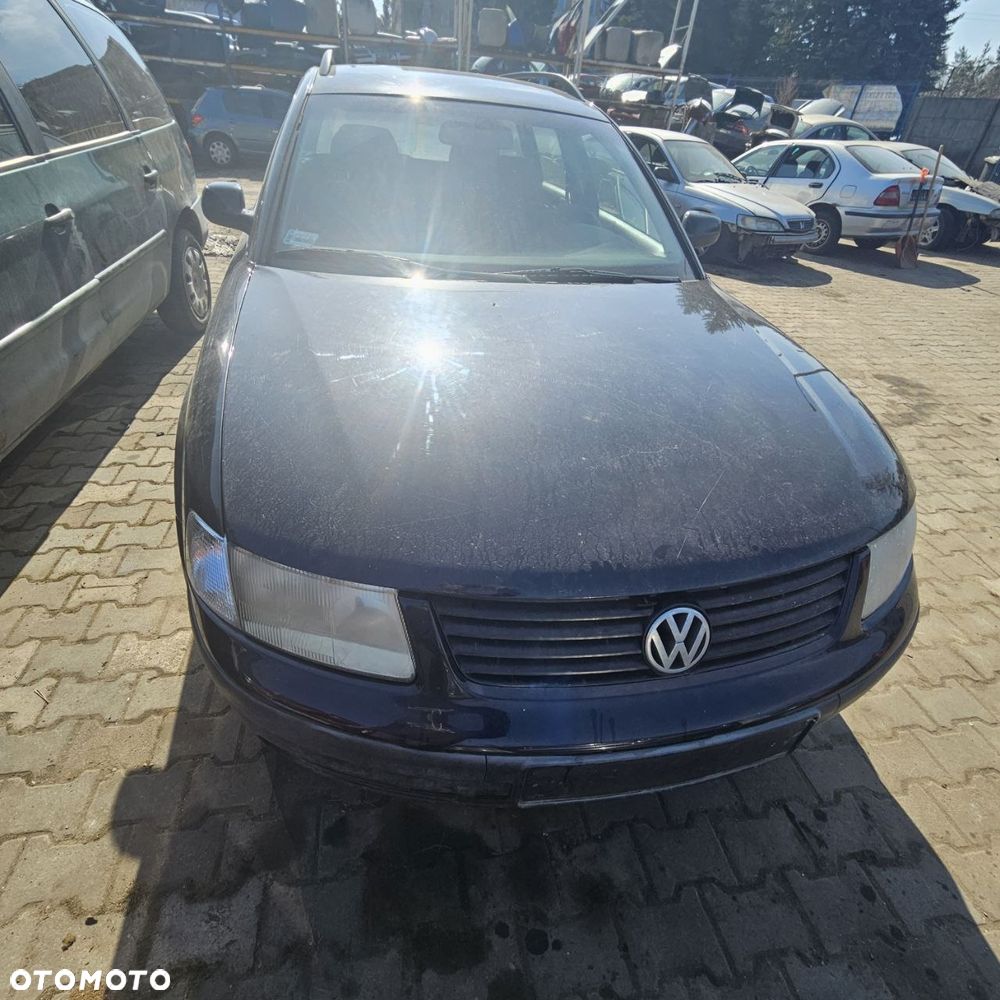 VOLKSWAGEN PASSAT kombi 1999r 1,9 D 66 kW / 90 KM (kod lak: LC9Z) pojazd na części: maska, zderzak, drzwi, szyby, lusterka, chłodnica ... - 16