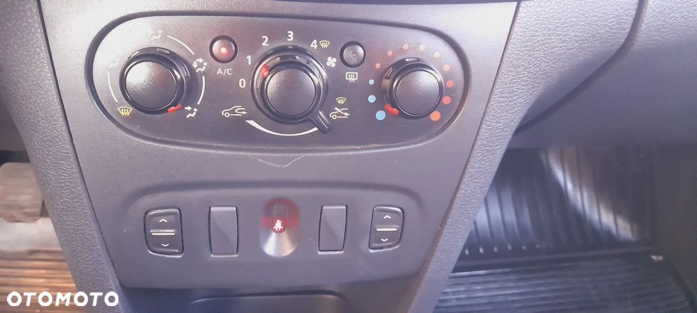 Dacia Logan - 18