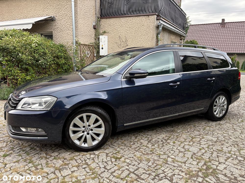 Volkswagen Passat 2.0 TDI Highline - 12