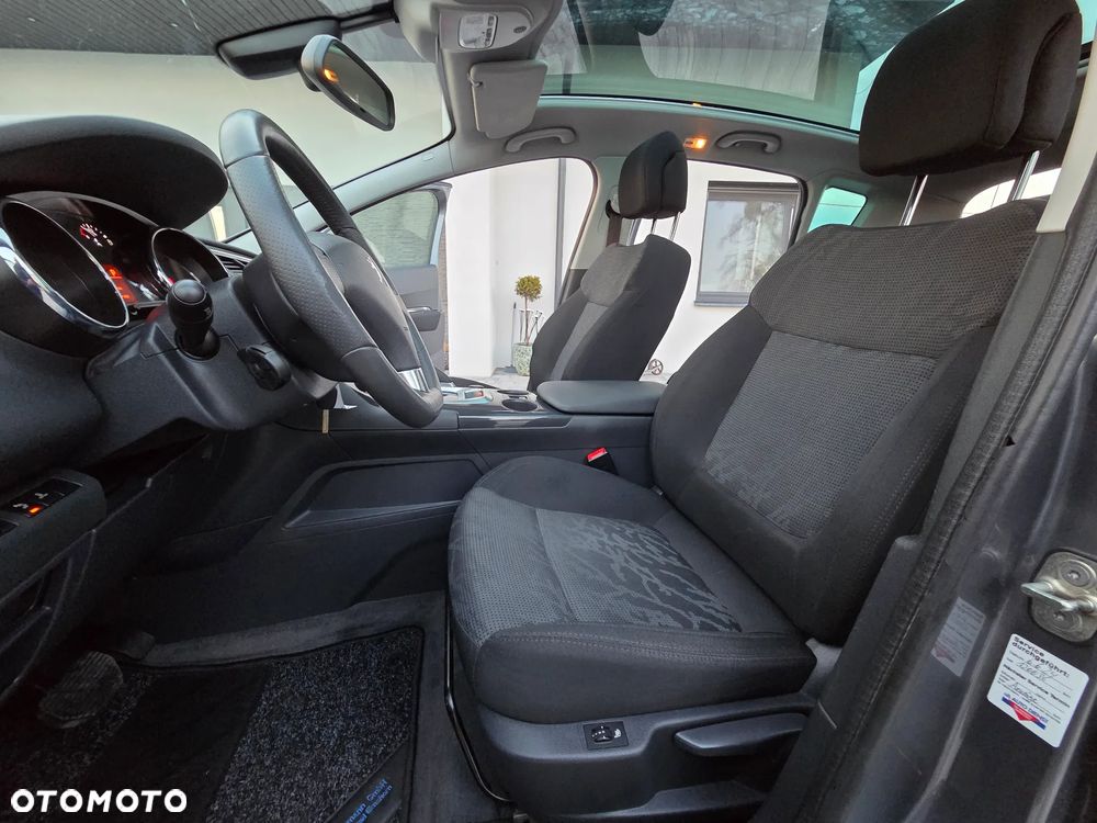 Peugeot 3008 HDi 160 Automatik Active - 15