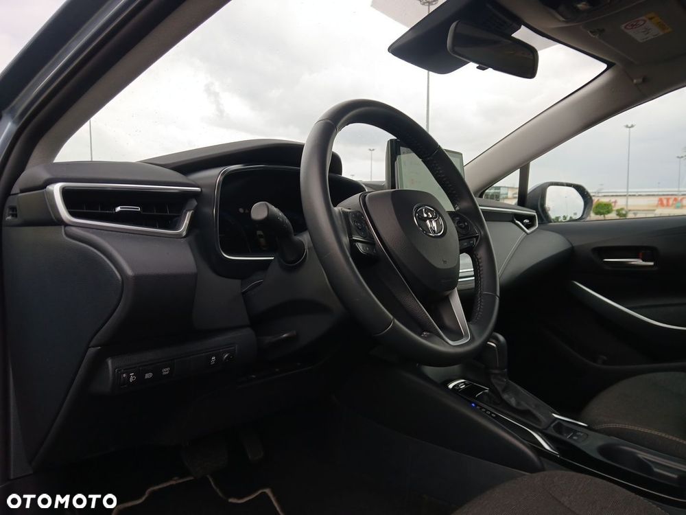 Toyota Corolla 1.8 Hybrid Comfort - 19