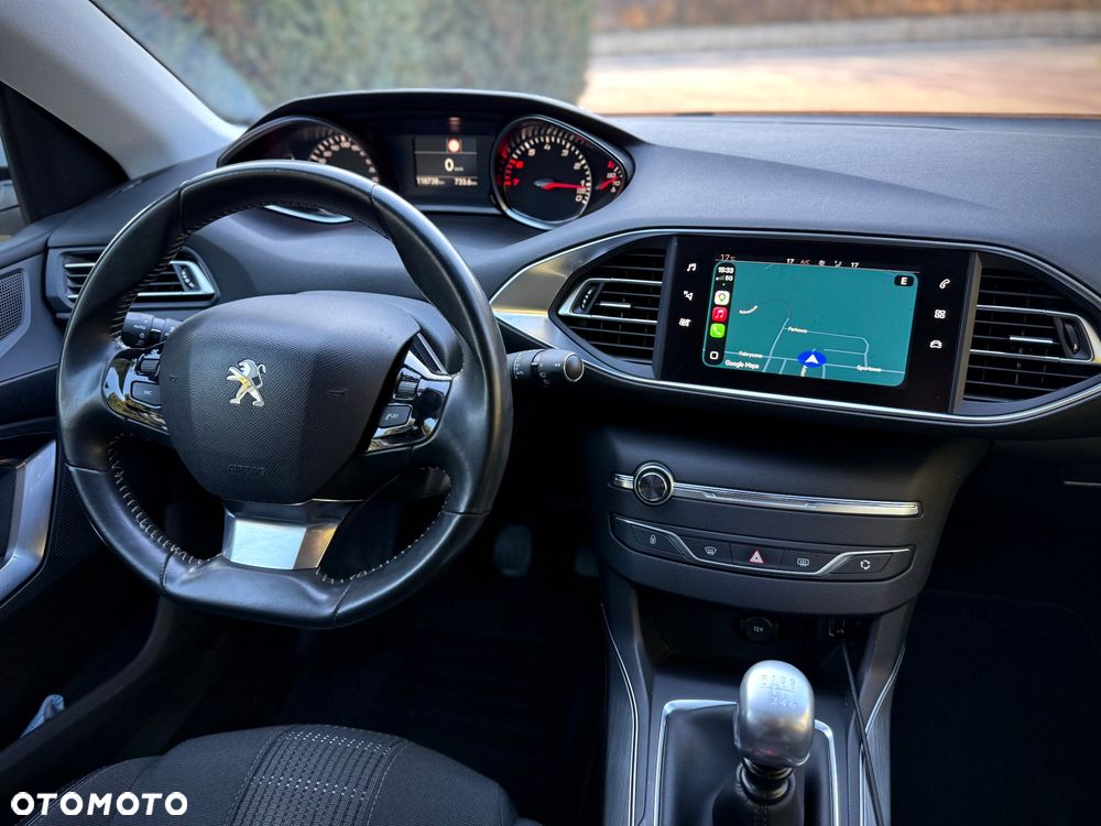 Peugeot 308 1.2 PureTech Allure S&S - 15