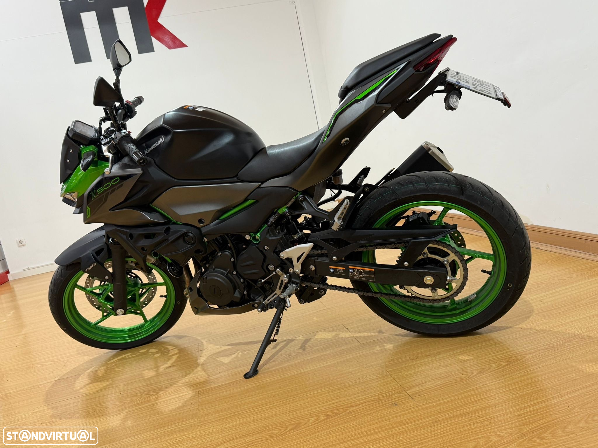 Kawasaki Z SE - 4