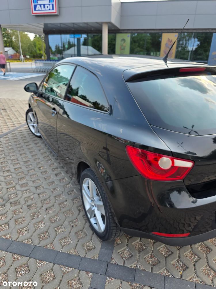 Seat Ibiza SC 1.4 16V Style - 11