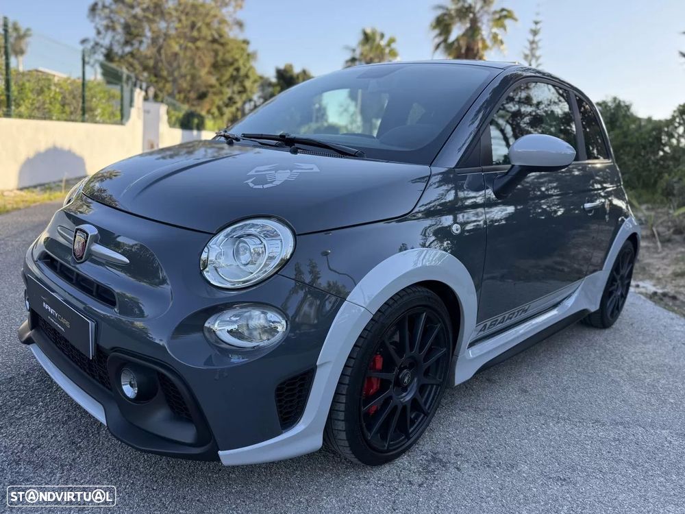 Abarth 695 1.4 T-Jet 70th Anniversary - 3