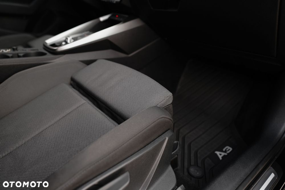 Audi A3 Sportback - 21
