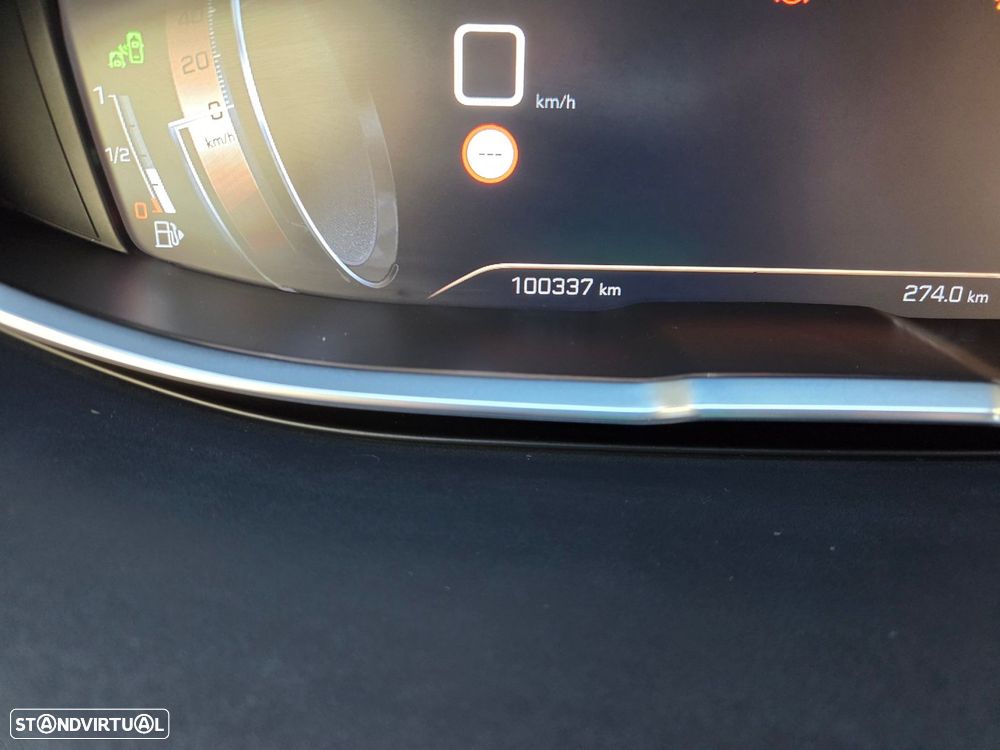 Peugeot 3008 1.5 BlueHDi GT Line EAT8 - 19