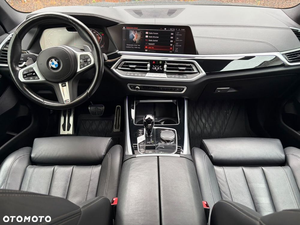 BMW X5 M50i - 6