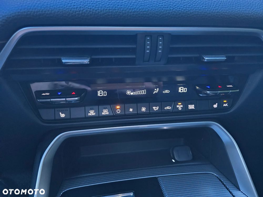 Mazda CX-90 - 23