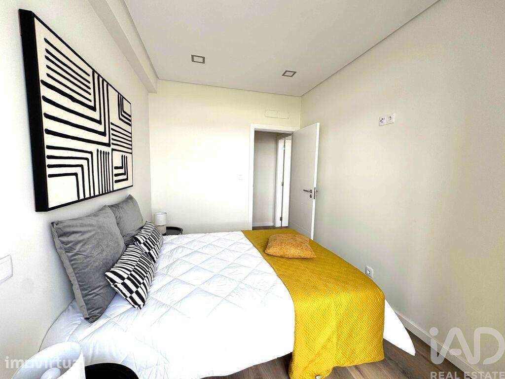 Apartamento T3 em Benfica de 85 m2 - Grande imagem: 3/32