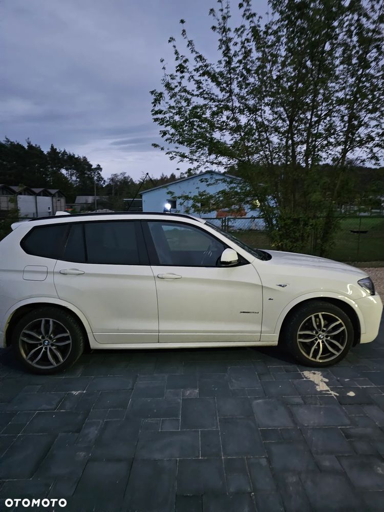 BMW X3 xDrive20d - 12