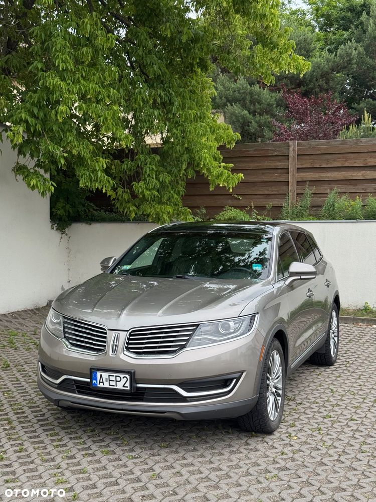 Lincoln MKX - 9