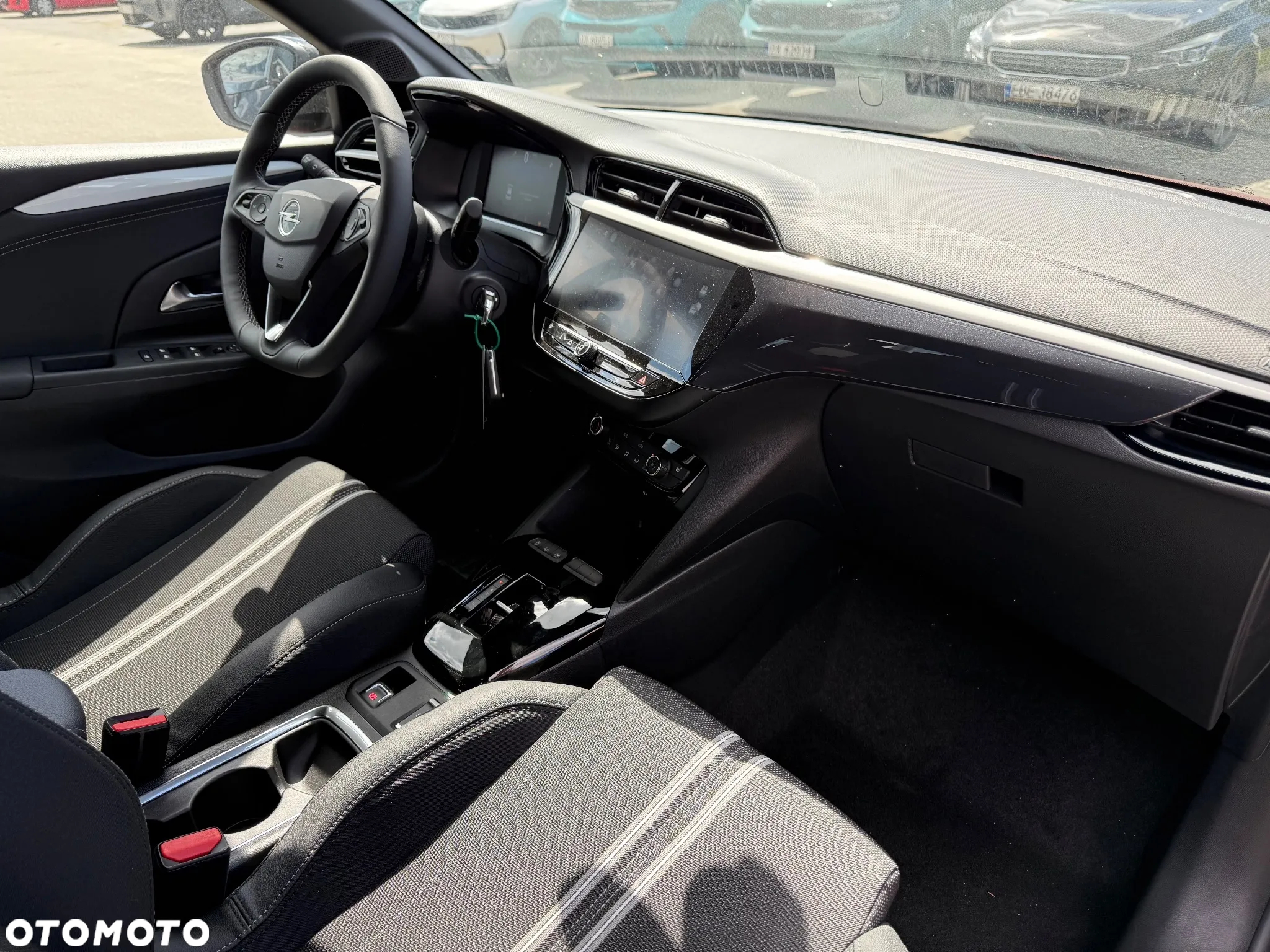 Opel Corsa 1.2 T mHEV GS eDCT - 10
