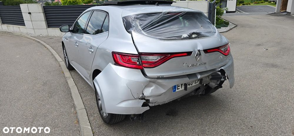 Renault Megane ENERGY dCi 110 EDC BOSE EDITION - 12