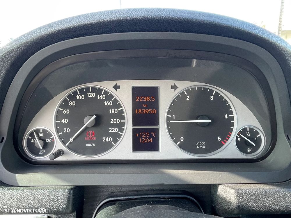 Mercedes-Benz B 200 CDI - 7