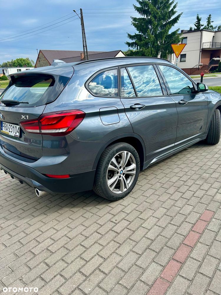 BMW X1 xDrive20d Sport Line - 5