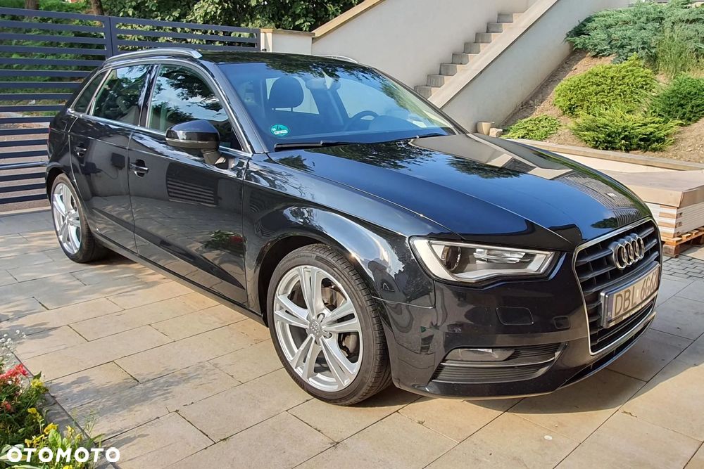 Audi A3 Sportback 1.6 TDI Ambition - 4