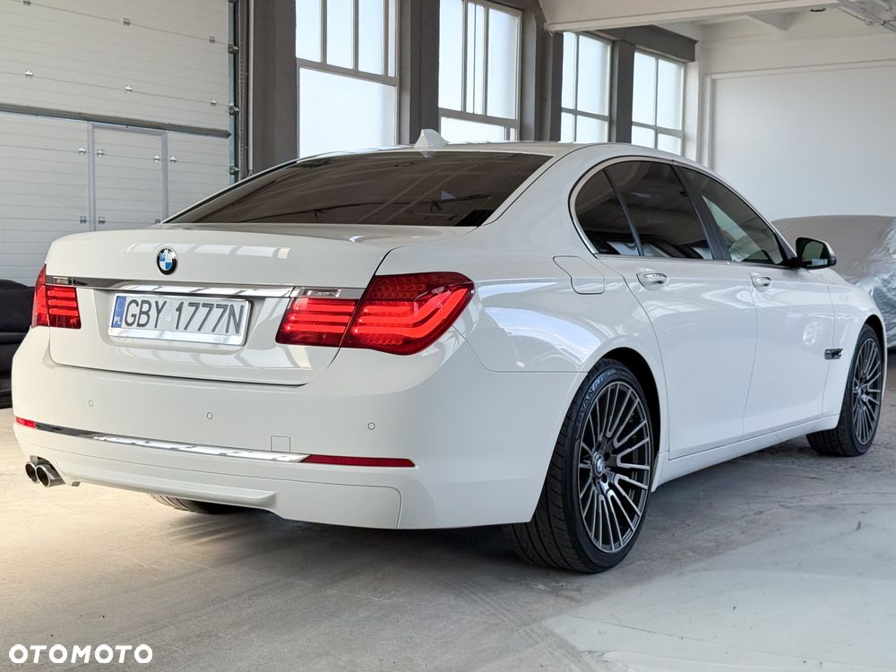 BMW Seria 7 730d - 21