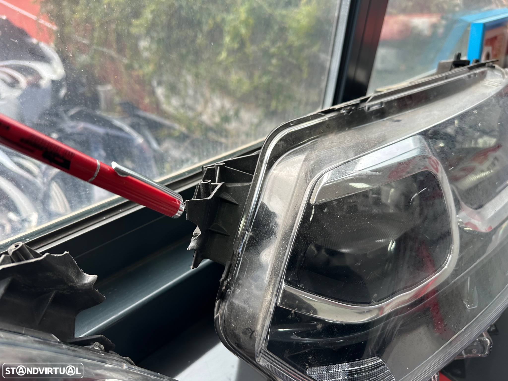 Farol Citroen berlingo 2020 - 3