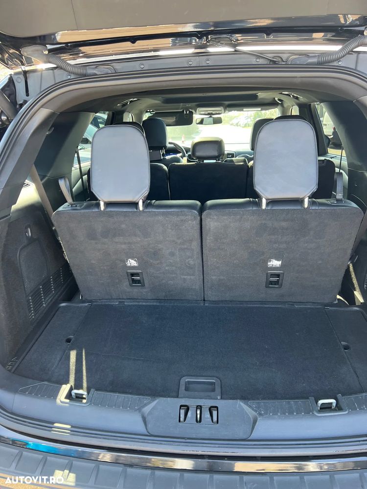 Ford Explorer 3.0 PHEV ST-Line - 17