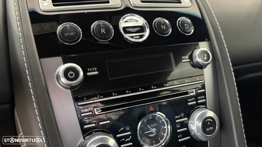 Aston Martin Vantage Coupe V8 S Sportshift - 21