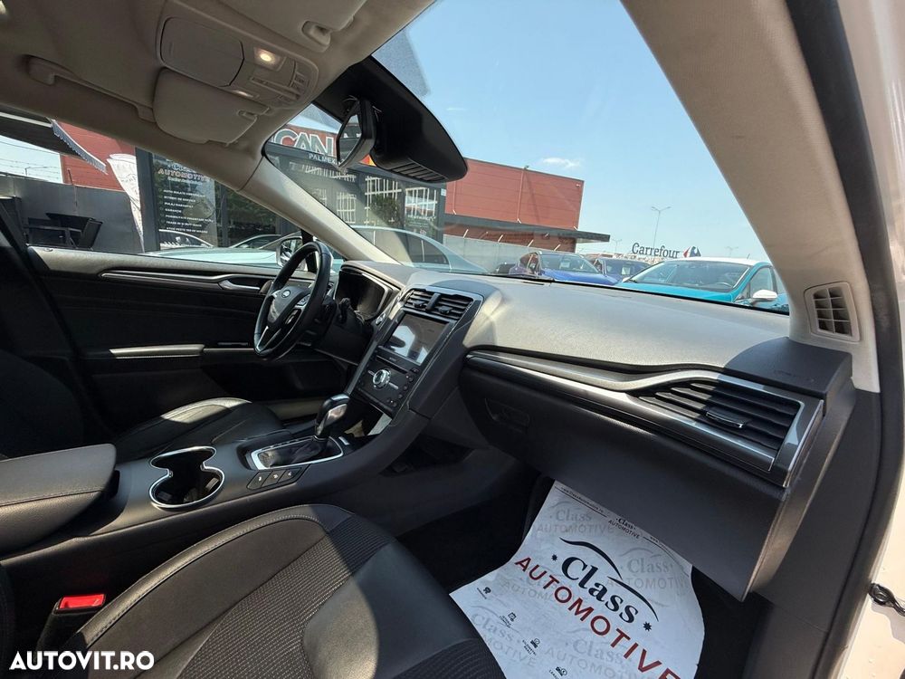 Ford Mondeo - 24