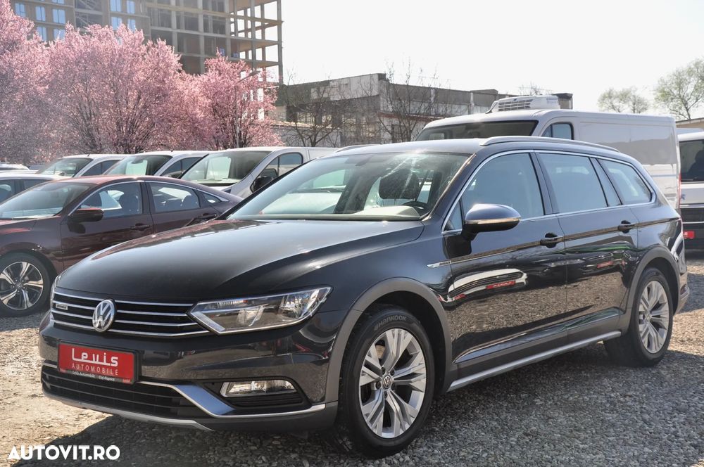 Volkswagen Passat 2.0 TDI (BlueMotion Technology) Trendline - 1