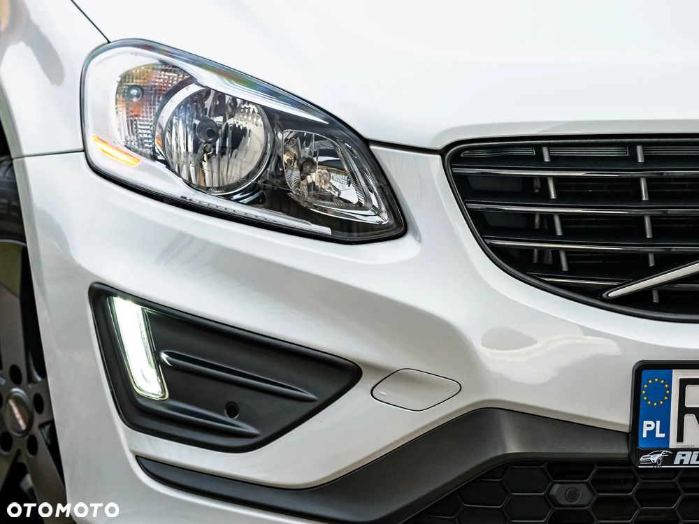 Volvo XC 60 D3 R-Design - 11