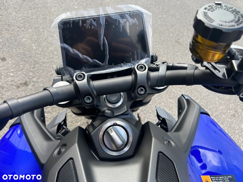 Yamaha MT - 8
