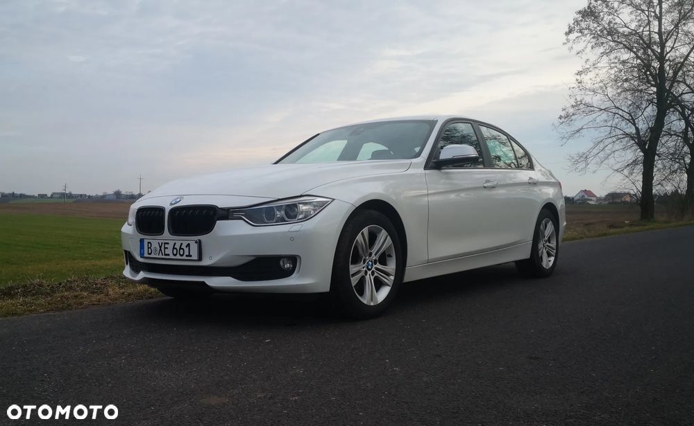 BMW Seria 3 318d DPF Edition Lifestyle - 2