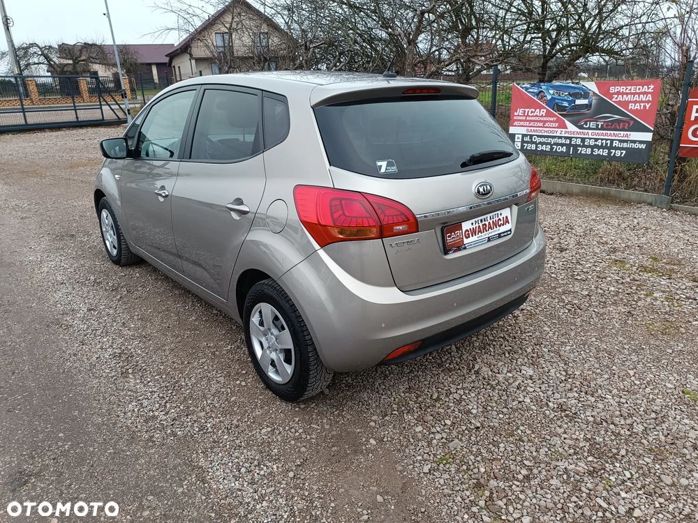 Kia Venga 1.4 CRDi 90 Business Line - 19