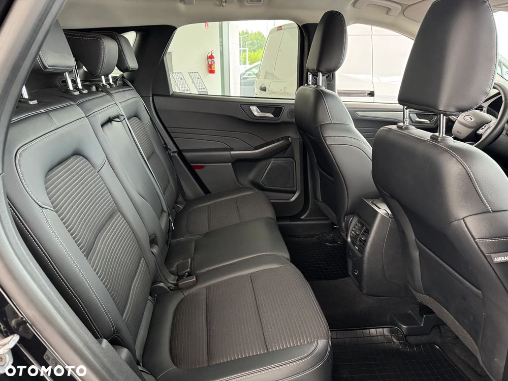 Ford Kuga 2.0 EcoBlue AWD ST-Line X - 18