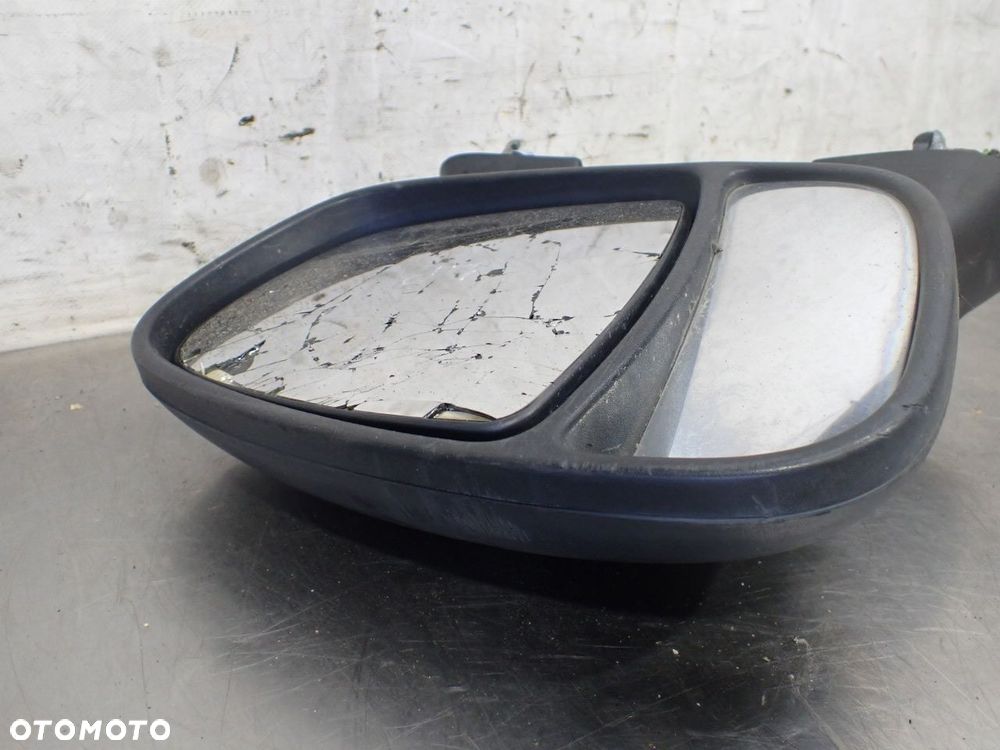 LUSTERKO LEWE ELEKTRYCZNE RENAULT TRAFIC II 1.9 - 2