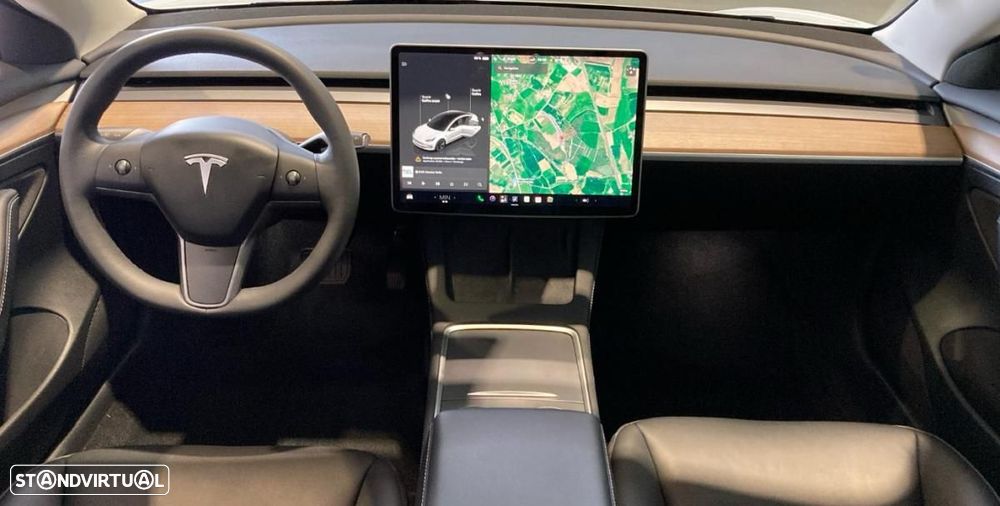 Tesla Model 3 Long Range Tração Traseira - 3
