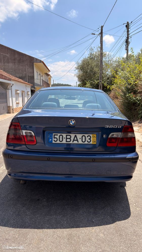 BMW 320 d Navigator - 3