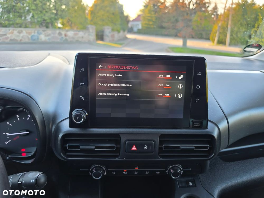 Citroën Berlingo MPV XL BlueHDi 100 YOU - 34